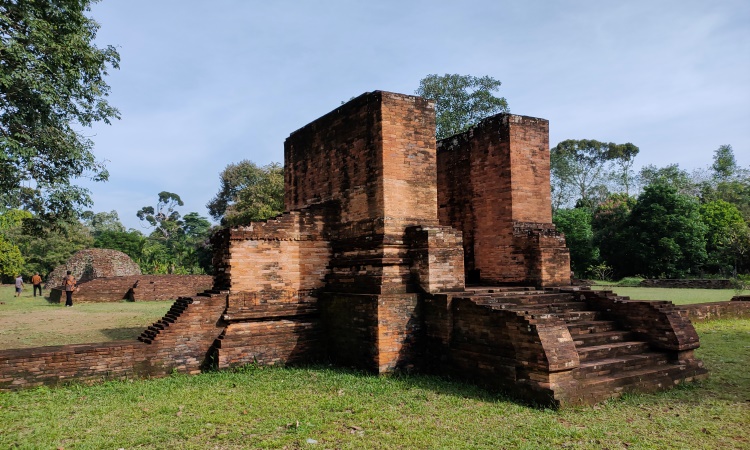 Daya Tarik Candi Muaro Jambi