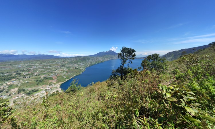Daya Tarik Danau Kembar