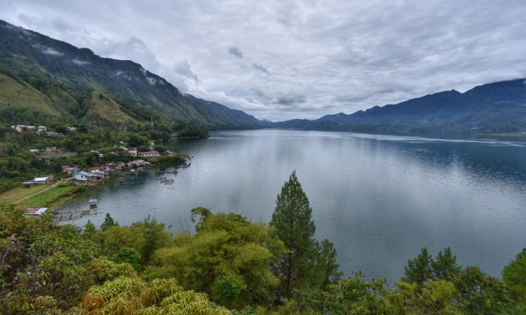 Daya Tarik Danau Laut Tawar