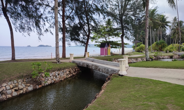 Daya Tarik Lagoi Bay Bintan