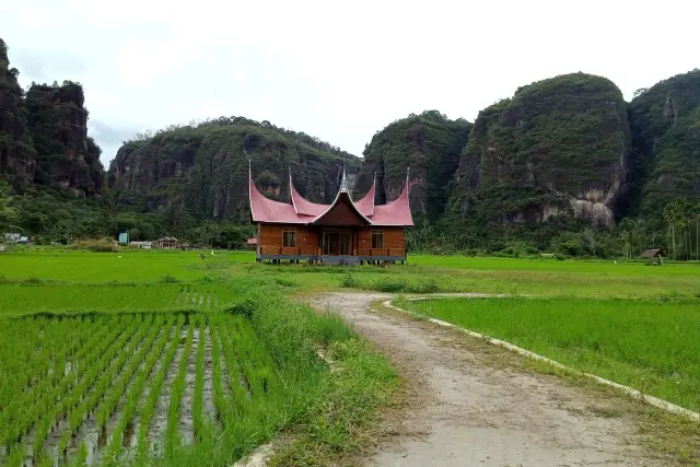 Daya Tarik Lembah Harau