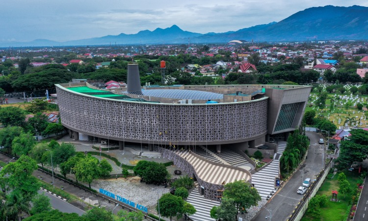 Museum Tsunami Aceh