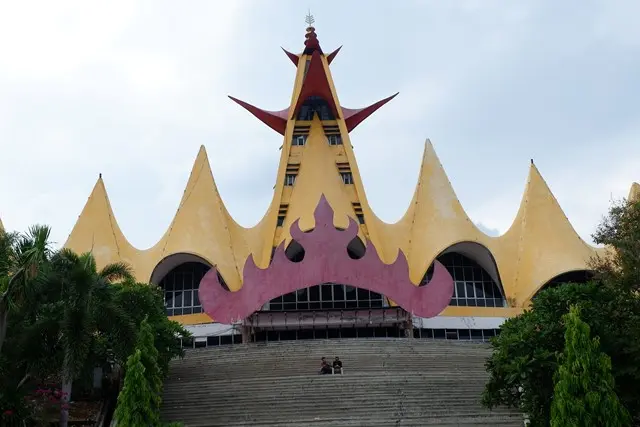 Fakta Menarik Seputar Menara Siger