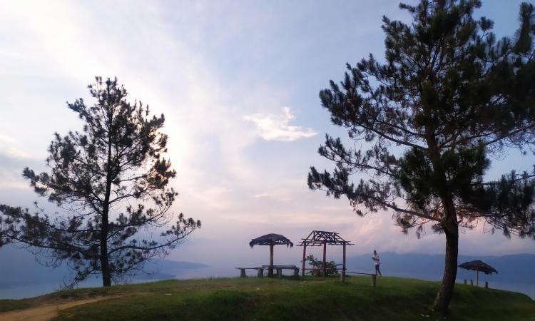 Fasilitas Bukit Senyum Mutong