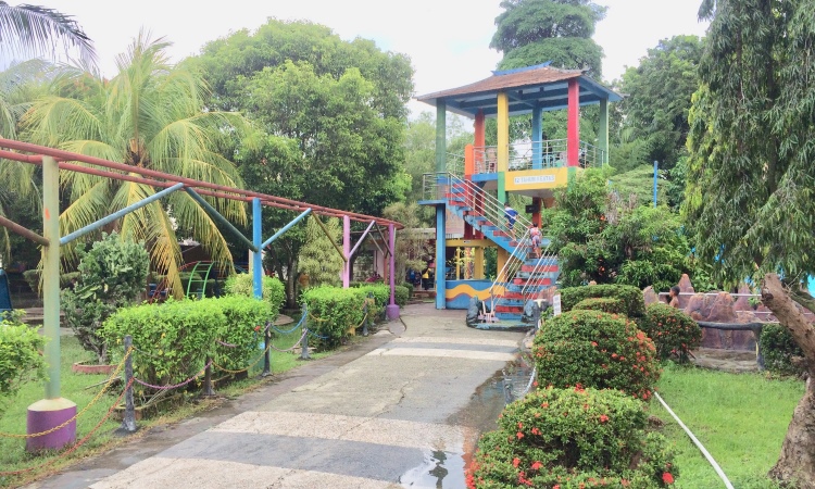 Fasilitas Funtasy Island Waterpark Palembang