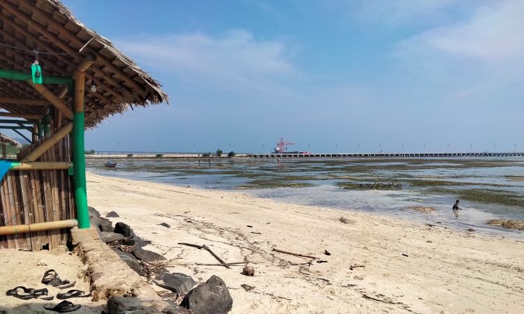 Harga Tiket Pantai Sebalang