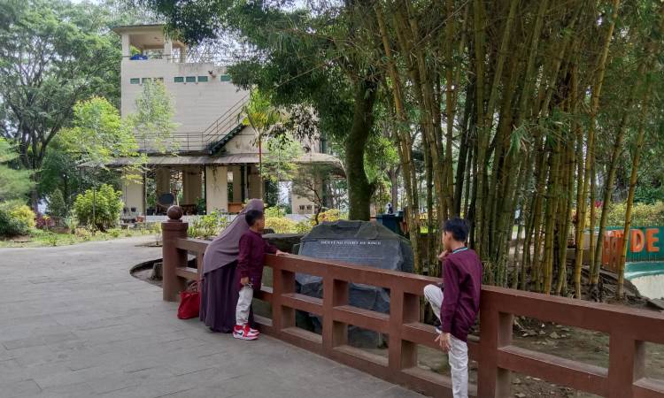 Kegiatan Menarik Benteng Fort De Kock