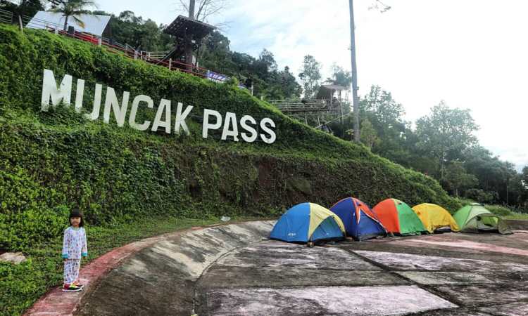Kegiatan Menarik Muncak Tirtayasa