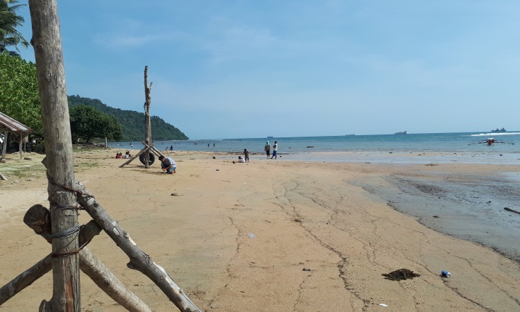 Kegiatan Menarik Pantai Nirwana