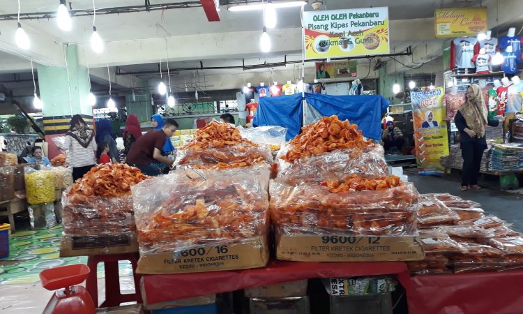 Kegiatan Menarik Pasar Bawah