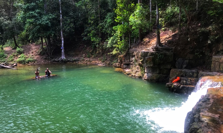 Kegiatan Menarik Telaga Bidadari