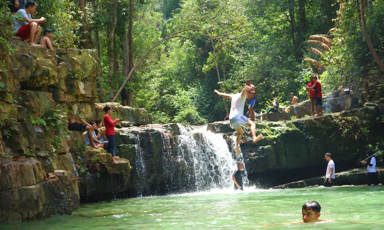 Kegiatan Menarik di Telaga Bidadari