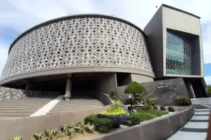 Museum Tsunami Aceh, Monumen Simbolis & Pusat Pendidikan Bencana