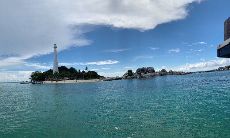 Penginapan Murah Terdekat dari Pulau Lengkuas