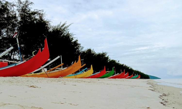 Harga Tiket Masuk Pantai Tambak