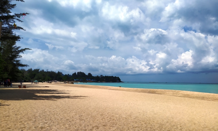 Harga Tiket Masuk Pantai Tikus Emas