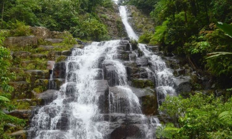 Alamat Air Terjun Sarasah