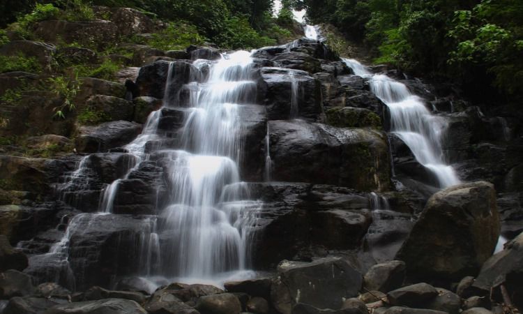 Fasilitas Air Terjun Sarasah