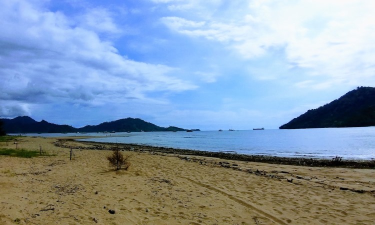 Fasilitas Pantai Sako