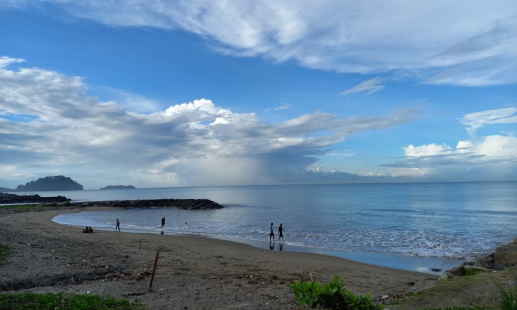 Kegiatan Lain Pantai Puruih Padang