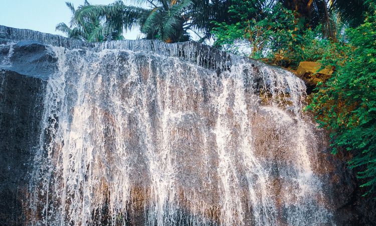 Air Terjun Dua Putri, Air Terjun Indah dengan Spot Foto Keren di Lampung Selatan