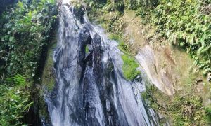 Air Terjun Jatuhan Balok, Objek Wisata Alam yang Memesona di Asahan