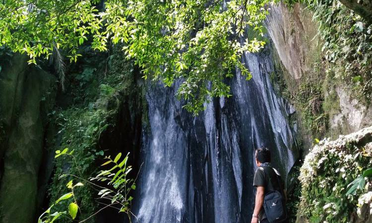 Alamat Air Terjun Jatuhan Balok