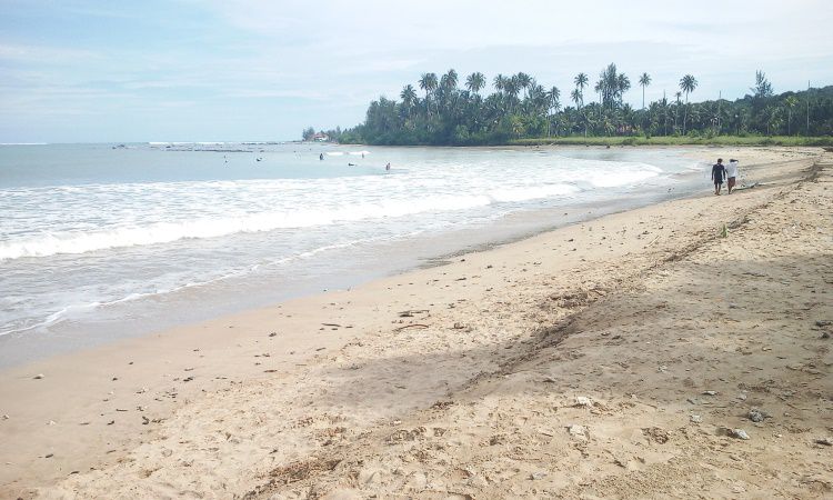Alamat Pantai Lagundri