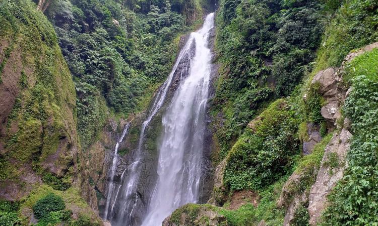 Fasilitas Air Terjun Silima-Lima