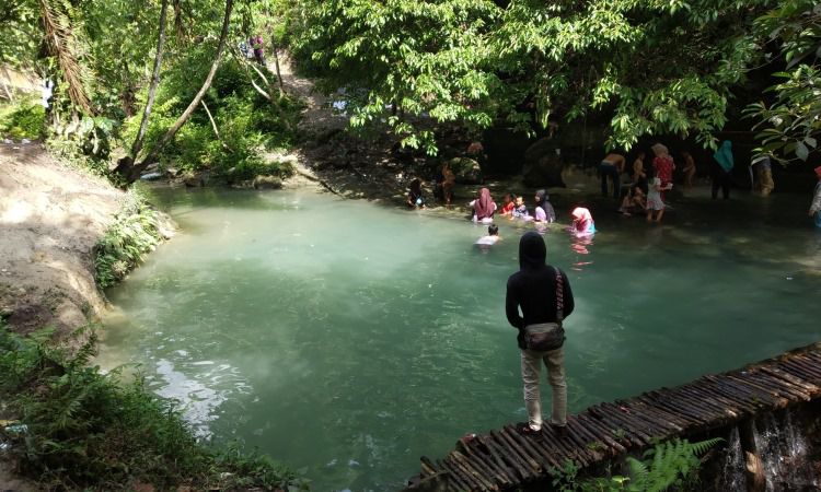 Fasilitas Pansur Napitu