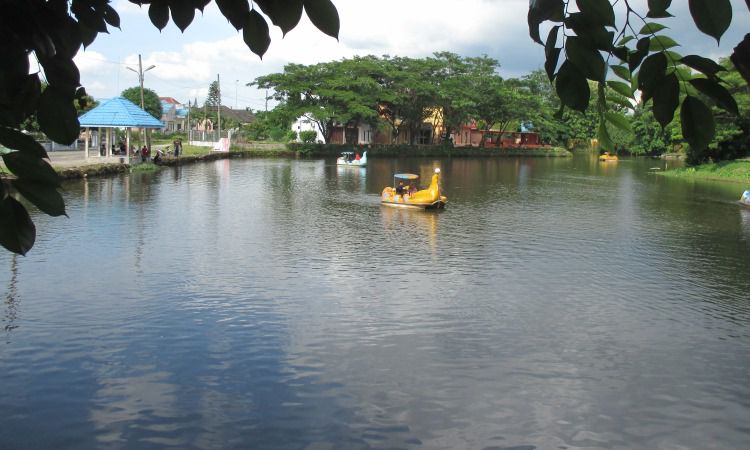 Kegiatan Menarik di Danau Kelapa Gading