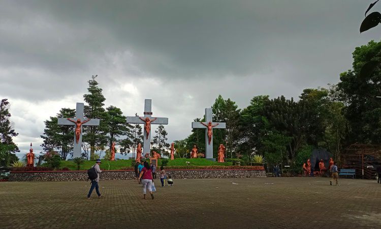 Kegiatan Menarik di Taman Wisata Iman