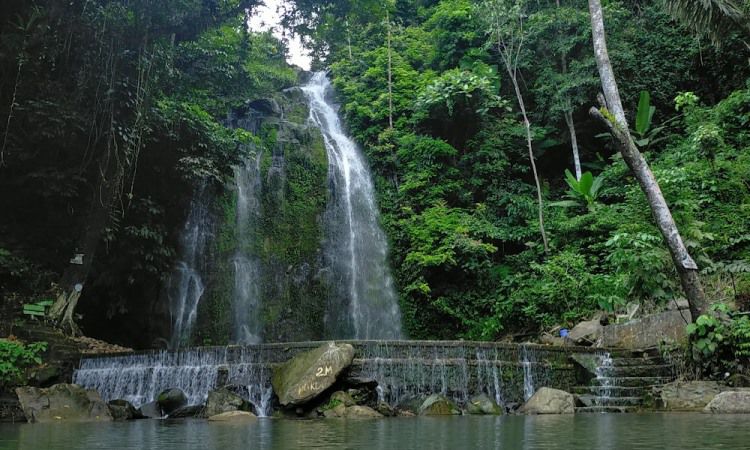 Aktivitas Menarik di Air Terjun Anglo