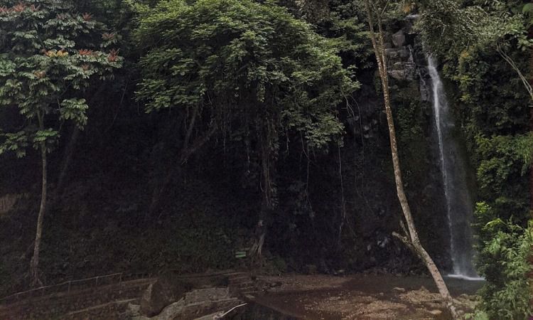 Fasilitas di Air Terjun Anglo Pesawaran