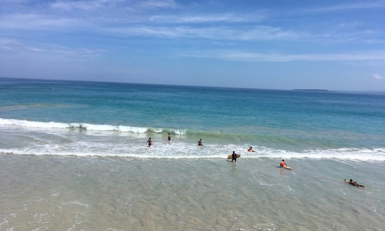Kegiatan Menarik di Pantai Labuhan Jukung