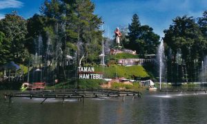 Taman Hamtebiu, Taman Cantik dengan Suasana Sejuk Nan Asri di Lampung Barat
