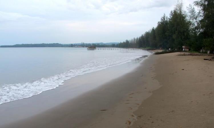 Aktivitas Menarik di Pantai Hoya