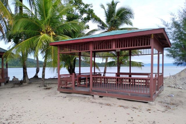 Fasilitas Pantai Pulau Putri