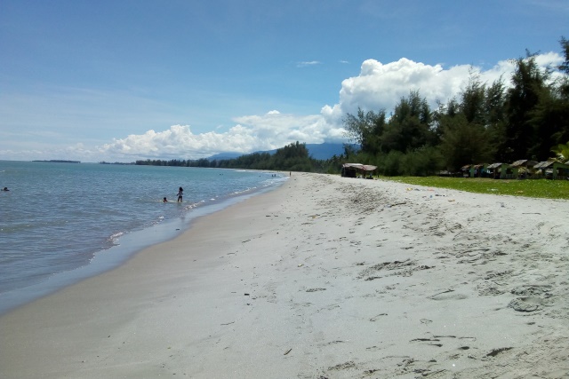 Kegiatan Menarik Pantai Binasi