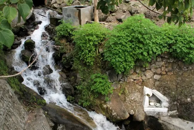 Aek Sipangolu Bakkara di Humbang Hasundutan