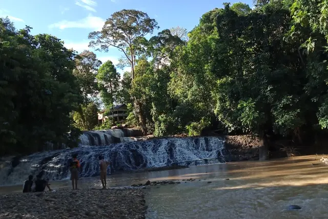 Alamat Air Terjun Caroce