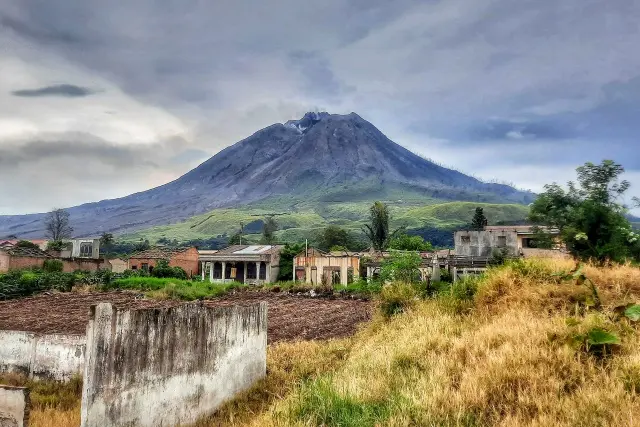 Alamat Gunung Sinabung Karo