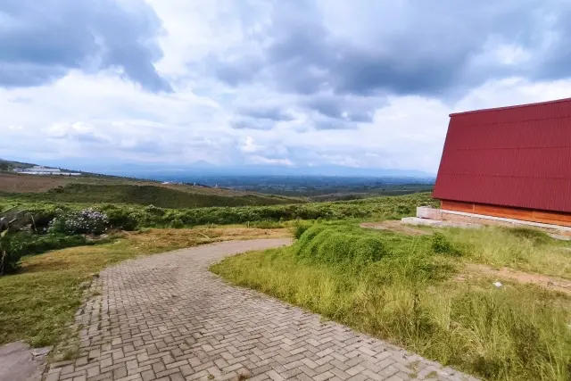 Alamat Peak 2000 Siosar Karo