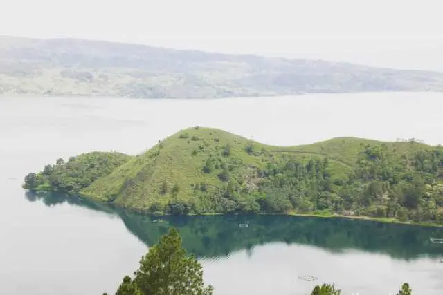 Bukit Tanjung Unta, Tempat Terbaik Menikmati Panorama Danau Toba di Simalungun