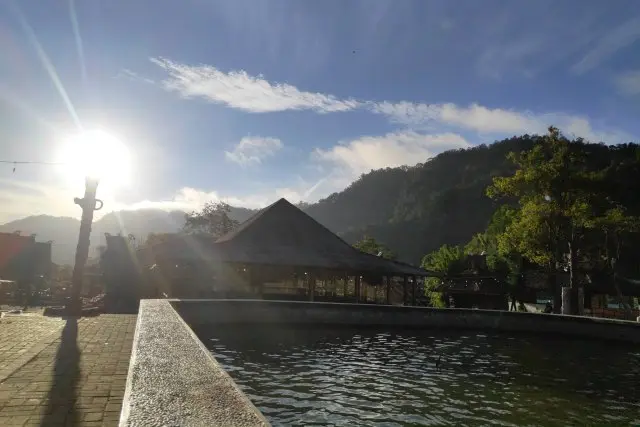 Daya Tarik Pemandian Air Panas Pariban