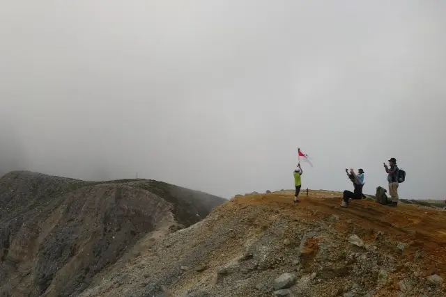 Kegiatan Gunung Sorik Marapi