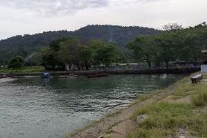 Pantai Tiska, Menikmati Panorama Lautan yang Instagramable di Bandar Lampung