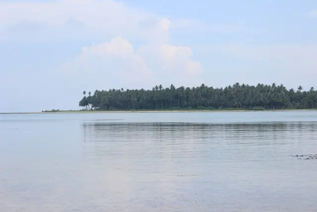 Aktivitas Seru Pantai Baloho Indah Nias