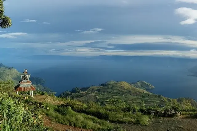 Bukit Gundul Sipiso-Piso