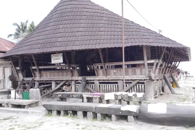 Daya Tarik Desa Bawomataluo